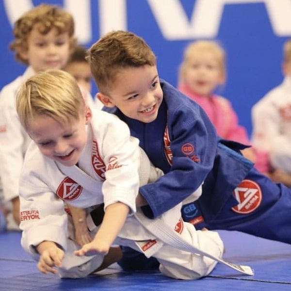 Gracie Barra Surrey kids training Jiu-Jitsu